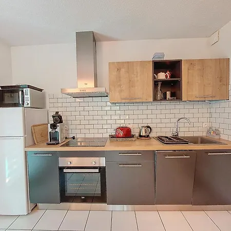 S-pin 01-soustons 4 Personnes Dans Avec Piscine Et Tennis Apartment *