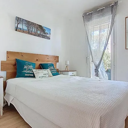 S-pin 01-soustons 4 Personnes Dans Avec Piscine Et Tennis Apartment