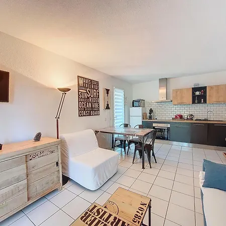 S-pin 01-soustons 4 Personnes Dans Avec Piscine Et Tennis Apartment *